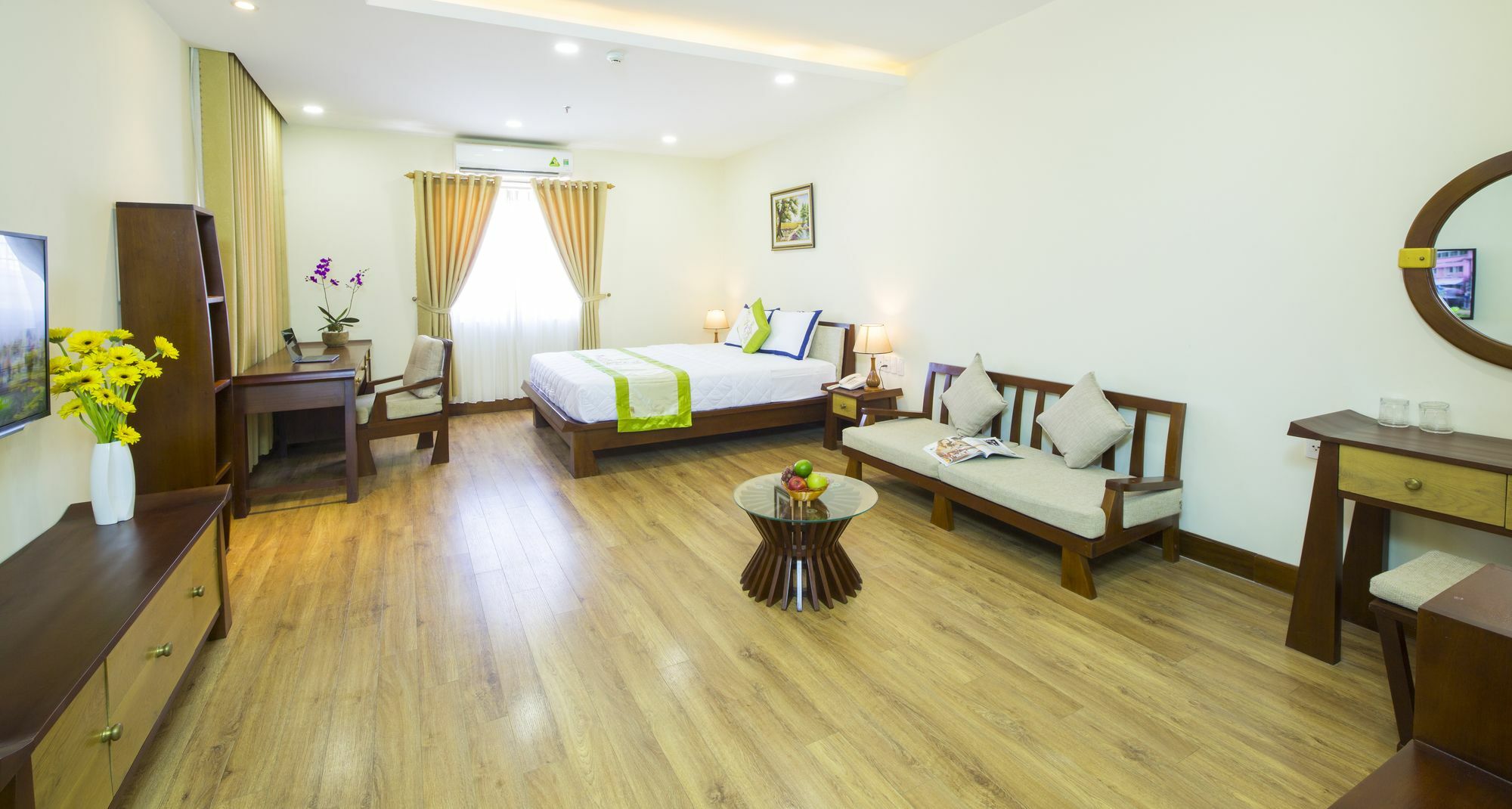 Hoai Anh Plaza Hotel Дананг Экстерьер фото