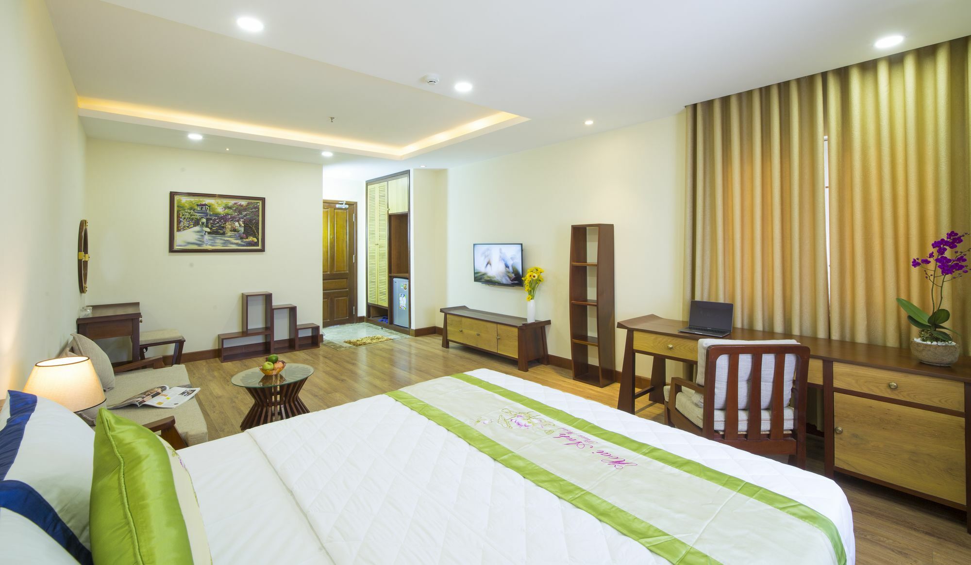 Hoai Anh Plaza Hotel Дананг Экстерьер фото